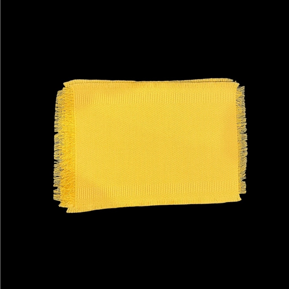 Mikasa Yellow Weave Fringed Placemat Set of 4  13”x19.25” NWOB